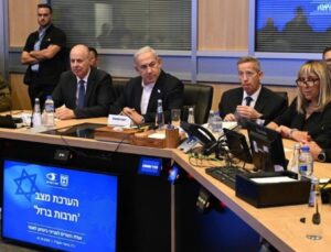 Mısır'a giden İsrailli müzakere heyeti, Netanyahu ile yaşanan anlaşmazlık nedeniyle geri döndü | Dış Haberler