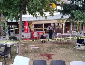 Parktaki kafede tüfekli saldırı: 1 ölü, 1 yaralı!