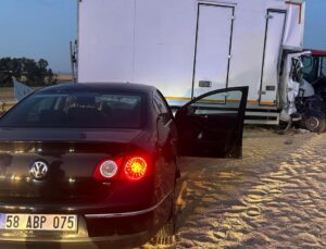 Sivas’ta zincirleme trafik kazası: Yaralılar var!