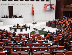TBMM Başkanı Kurtulmuş TBMM’yi 15 Ağustos’ta olağanüstü toplantıya çağırdı