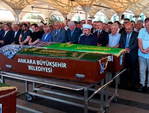 Torunu tarafından öldürülen, Abdüllatif Şener’in annesi toprağa verildi